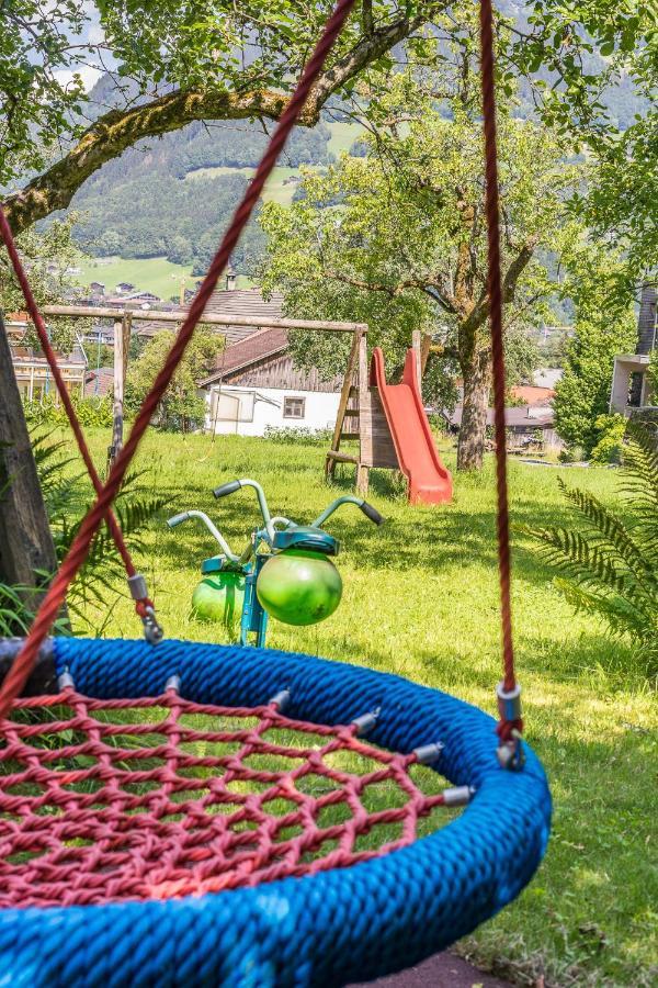 Alpenapart Montafon - Haus Engstler شرنز المظهر الخارجي الصورة